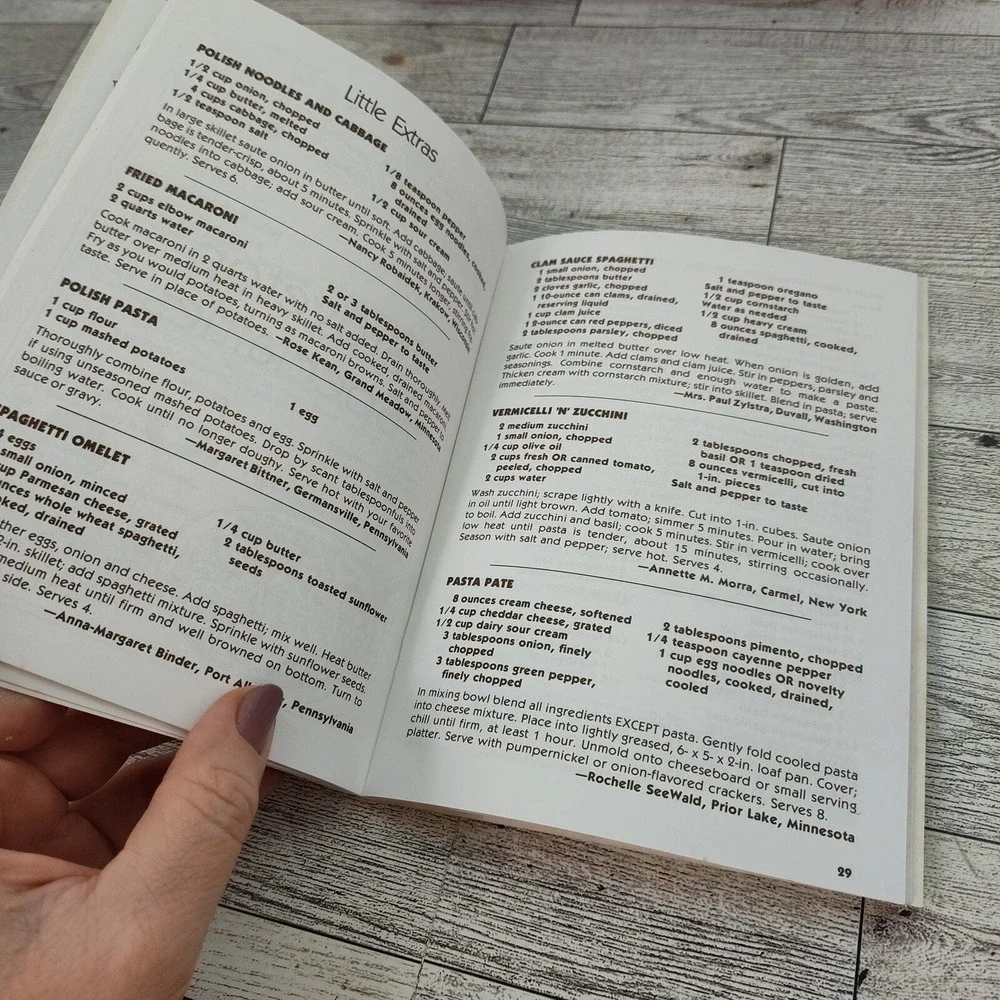 Pasta‎ Please 1990 Cookbook Booklet Reiman Recipes 90s Comfort-Core